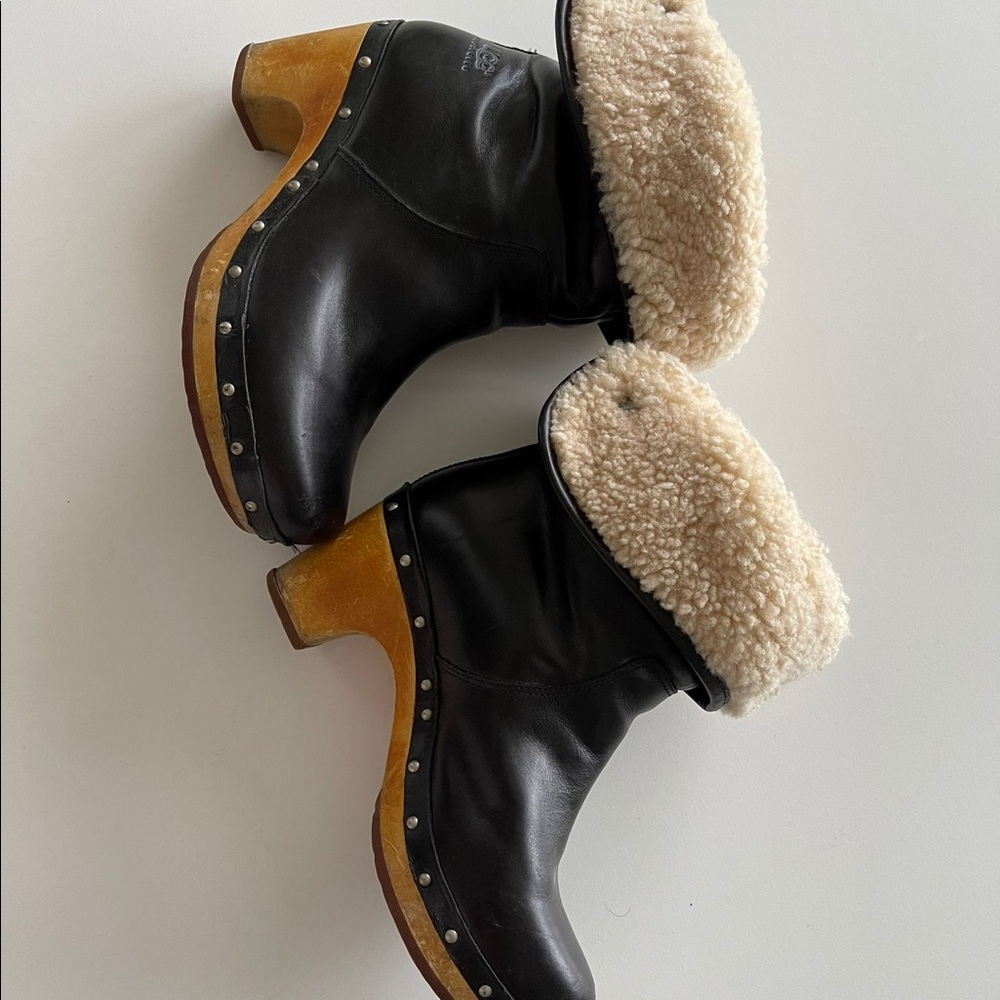 Ugg clog boots - Picture 3 of 3
